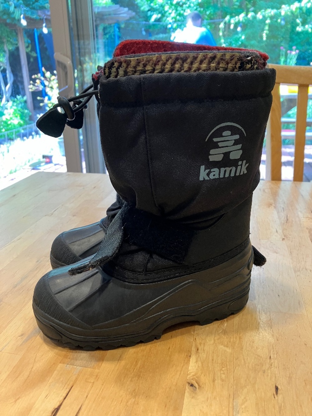 Kids Kamik snow boots